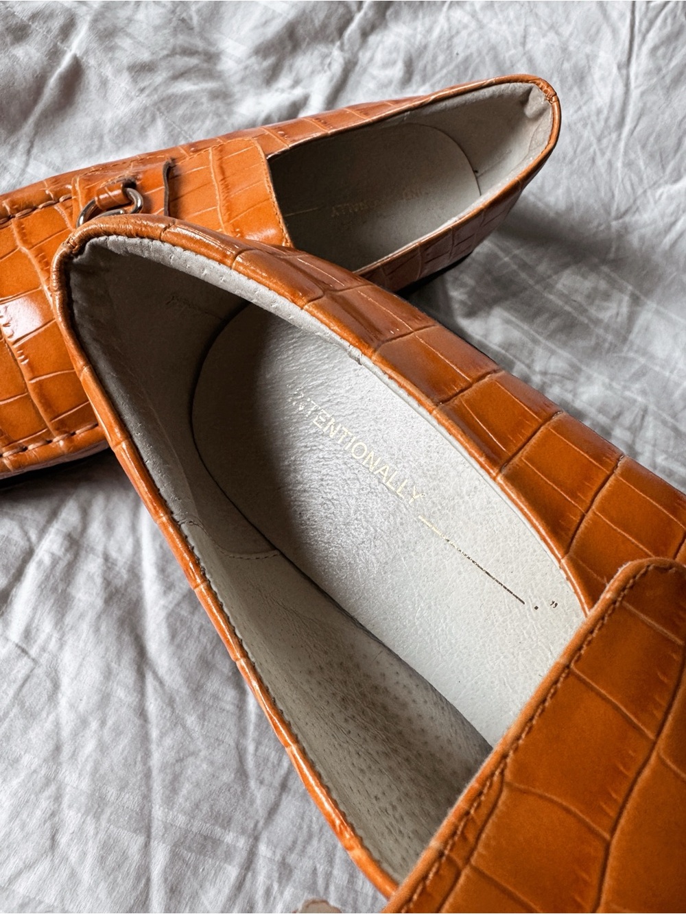Sz 10 Intentionally Blank HK2 Tan Croc Embossed Lug Sole Horesbit Loafer EUC - Picture 6 of 7